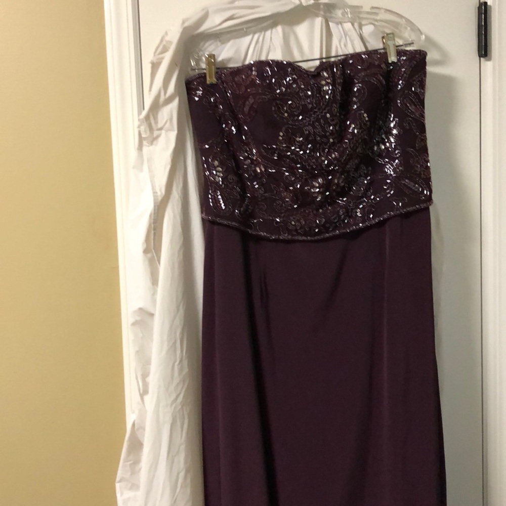 Gown/dress for wedding